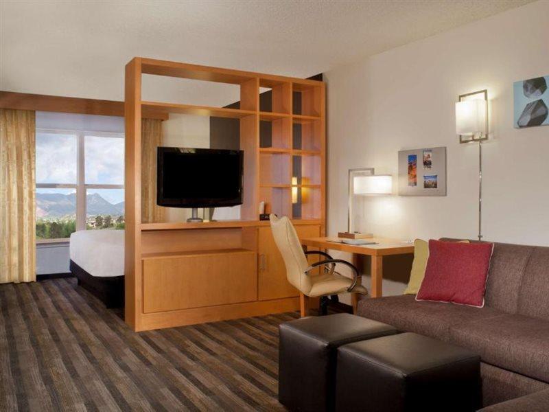 קולורדו ספרינגס Hyatt House - University Village מראה חיצוני תמונה