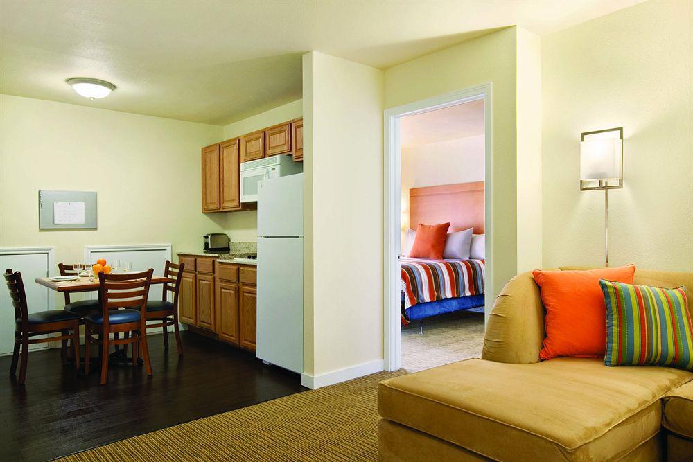 קולורדו ספרינגס Hyatt House - University Village מראה חיצוני תמונה